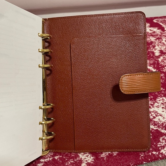 Louis Vuitton Tan Textured Organizer - Picture 11 of 14